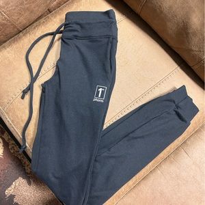 1st phorm women’s joggers